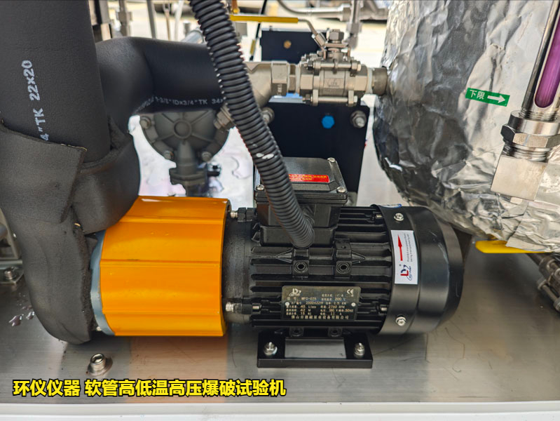 软管高低温高压爆破试验机(图4) 软管高低温高压爆破试验机(图4)