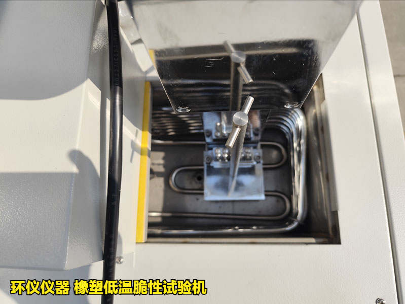 橡塑低温脆性试验机(图4)